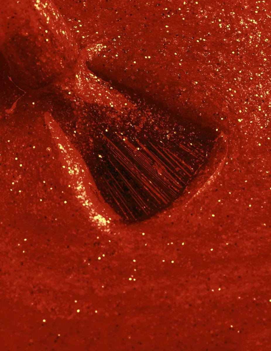 Lucky Red - Gel Polish - Image 4